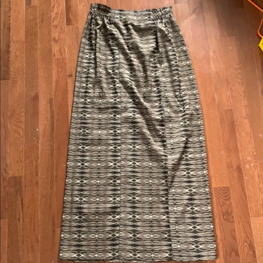 Maxi skirt